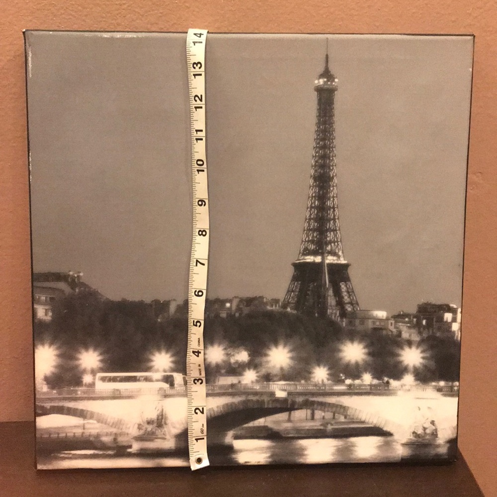 Square Painting of Eiffel Tower